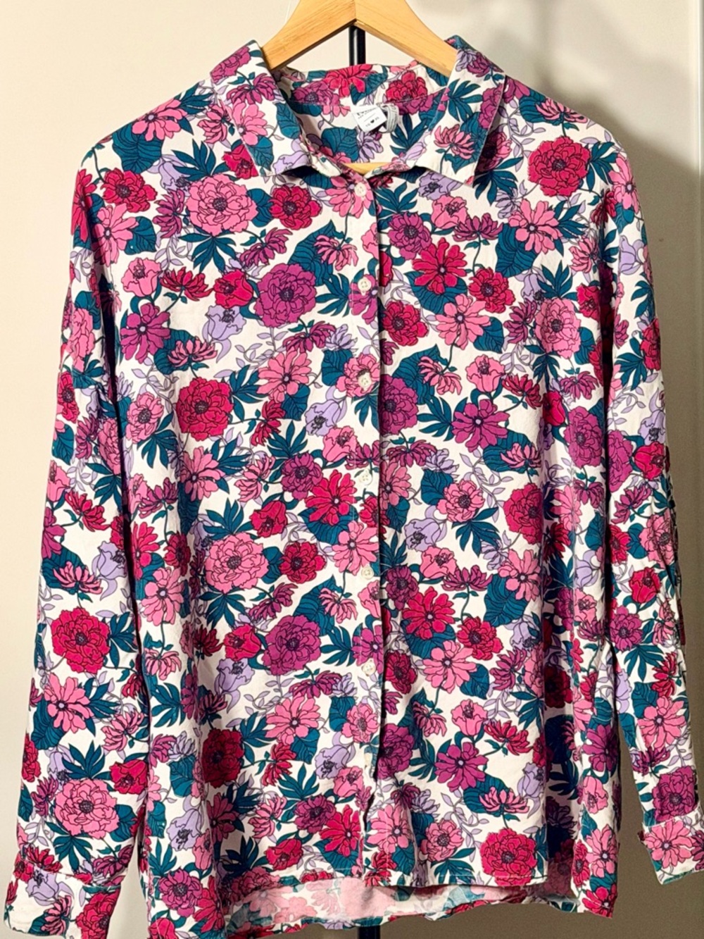 🌸✨TWIK by Simons Peonies & Spring Flowers Button-Up Blouse